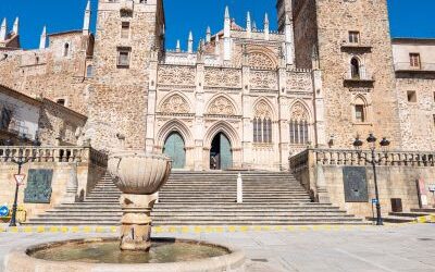 Visita a Guadalupe: Descubre la magia de Extremadura con Private Transfer Toledo